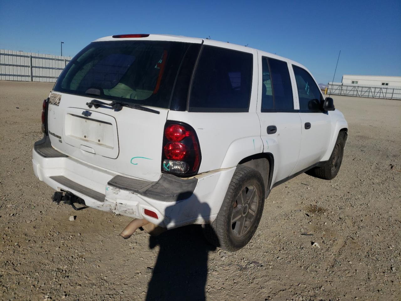 Photo 4 from auction – 2006 CHEVROLET TRAILBLAZE with VIN 1GNDT13S062285332