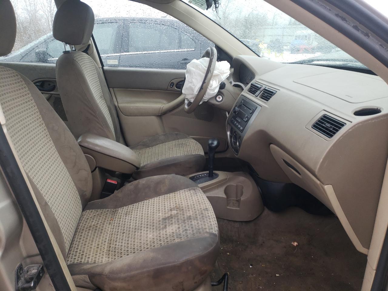 Photo 5 from auction – 2007 FORD FOCUS S with VIN 1FAFP34N77W139908