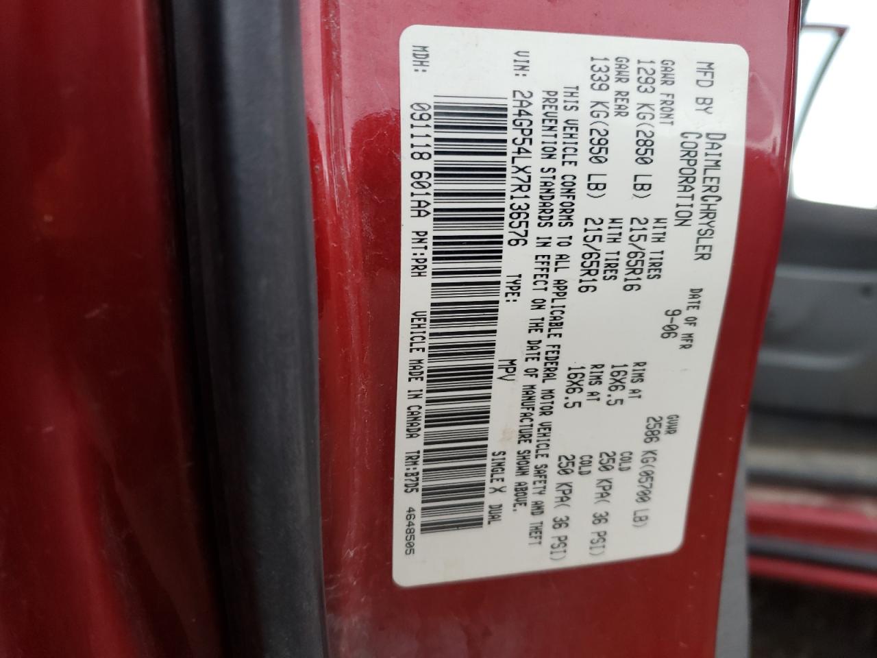 Photo 10 from auction – 2007 CHRYSLER TOWN & COU with VIN 2A4GP54LX7R136576