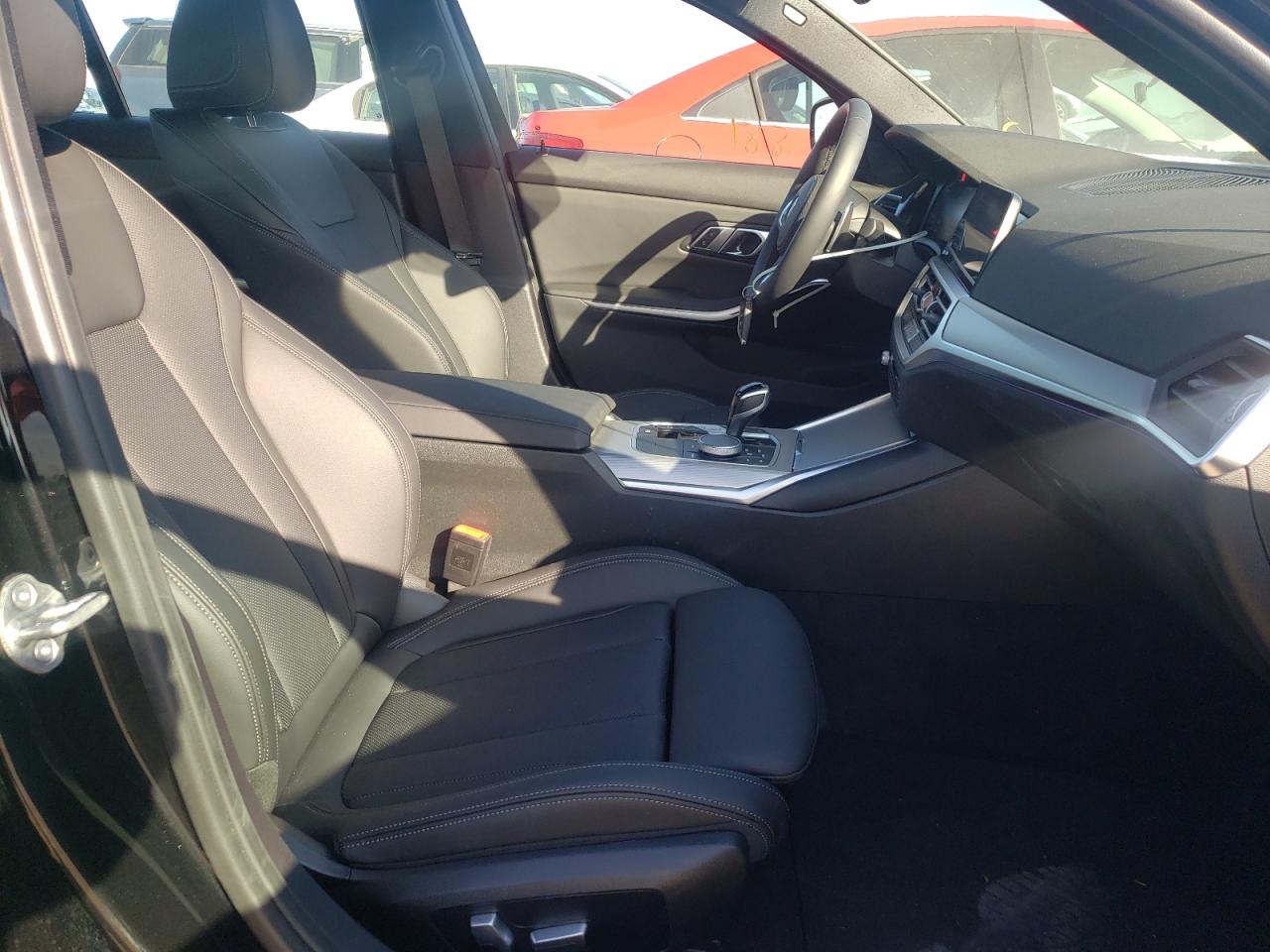 Photo 5 from auction – 2022 BMW M340I with VIN 3MW5U7J09N8C41874