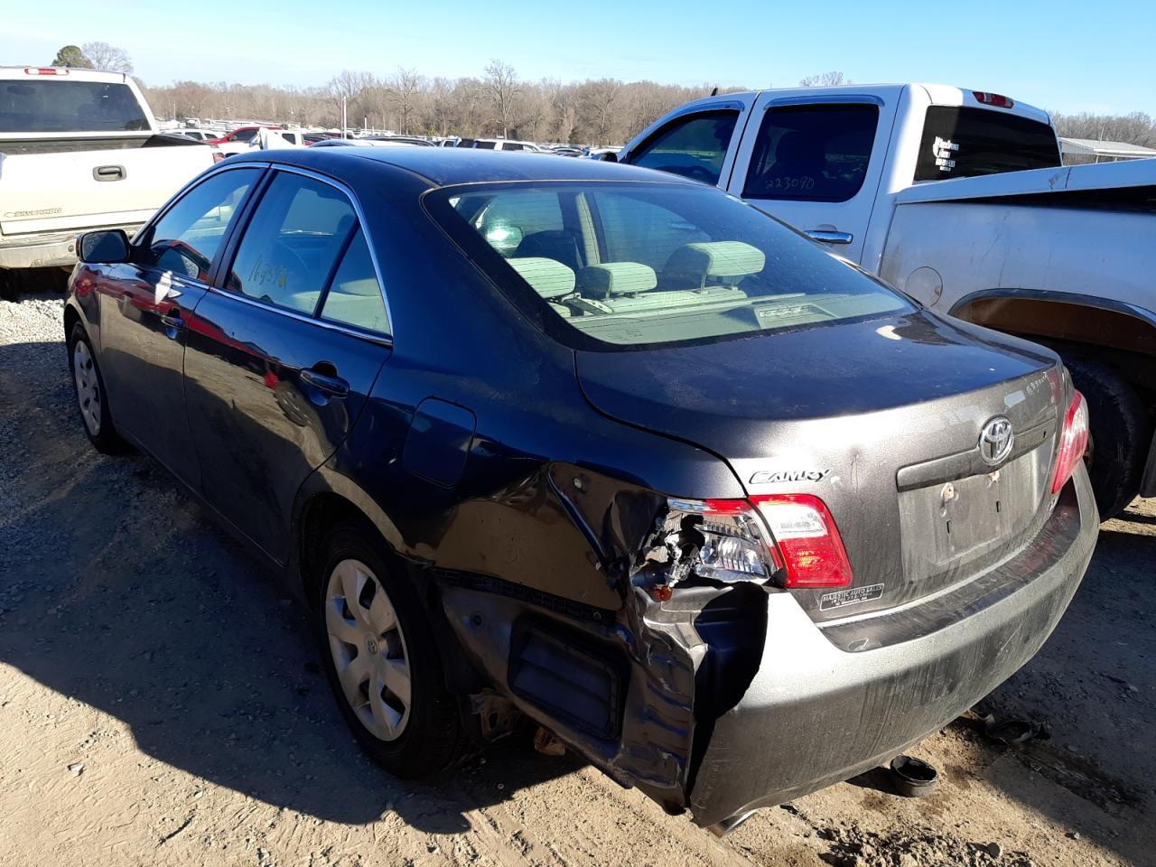 Photo 3 from auction – 2007 TOYOTA CAMRY LE with VIN JTNBK46K473019237