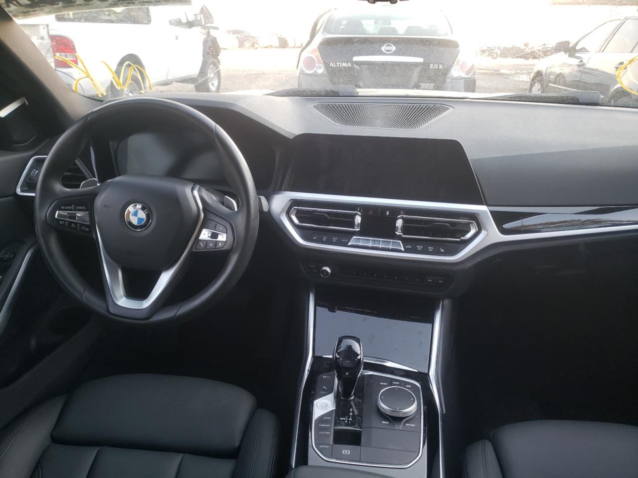 Photo 9 from auction – 2019 BMW 330I with VIN WBA5R1C54KAK10460