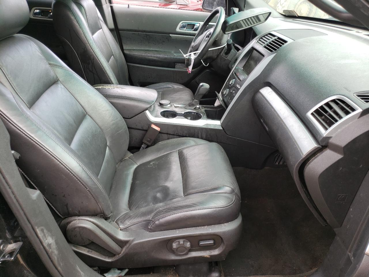 Photo 5 from auction – 2015 FORD EXPLORER X with VIN 1FM5K8D81FGB84651
