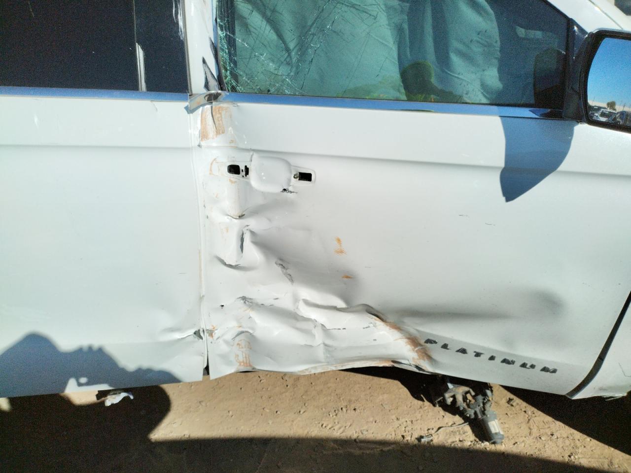 Photo 9 from auction – 2020 FORD EXPEDITION with VIN 1FMJU1MT8LEA46519