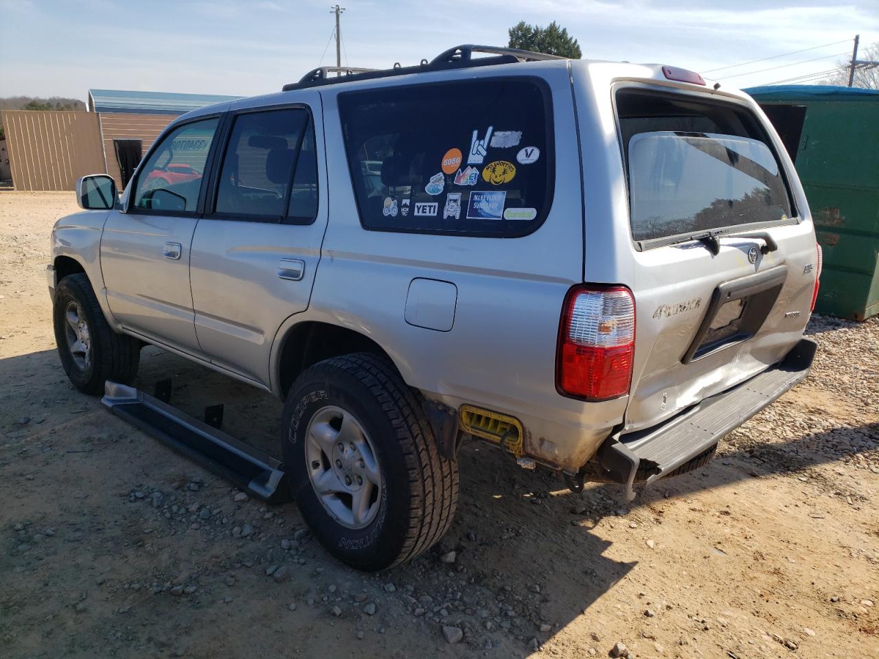 Photo 3 from auction – 2001 TOYOTA 4RUNNER SR with VIN JT3GN86R110202873