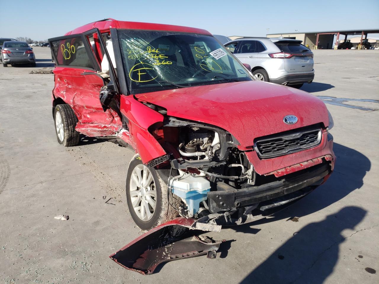 KIA SOUL + 2013 مع رقم تعريف المركبة KNDJT2A68D7626726 - صورة من المزاد