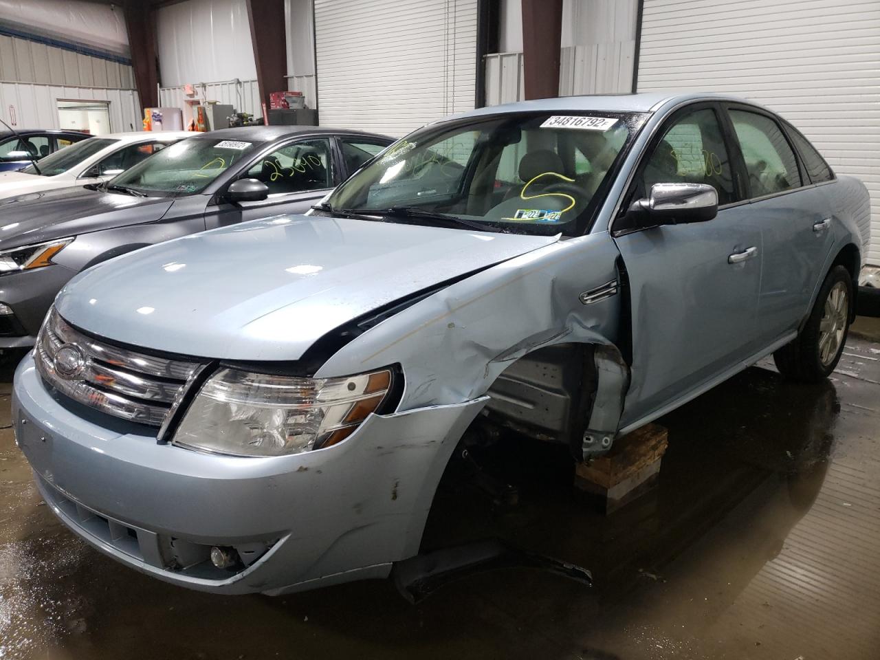 Photo 2 from auction – 2008 FORD TAURUS LIM with VIN 1FAHP25W18G144608