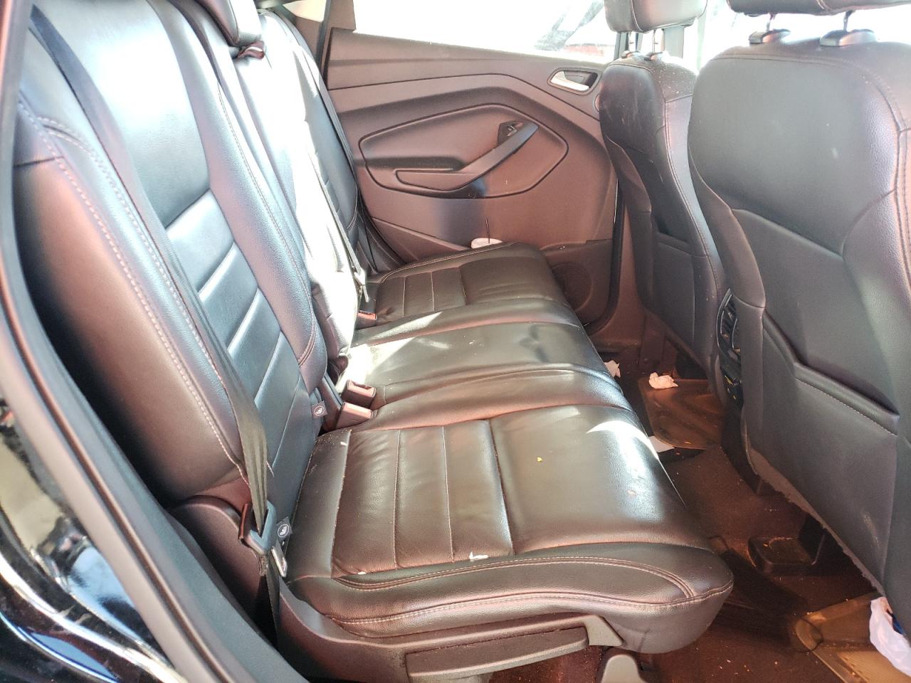 Photo 6 from auction – 2016 FORD ESCAPE SE with VIN 1FMCU0G90GUB19624