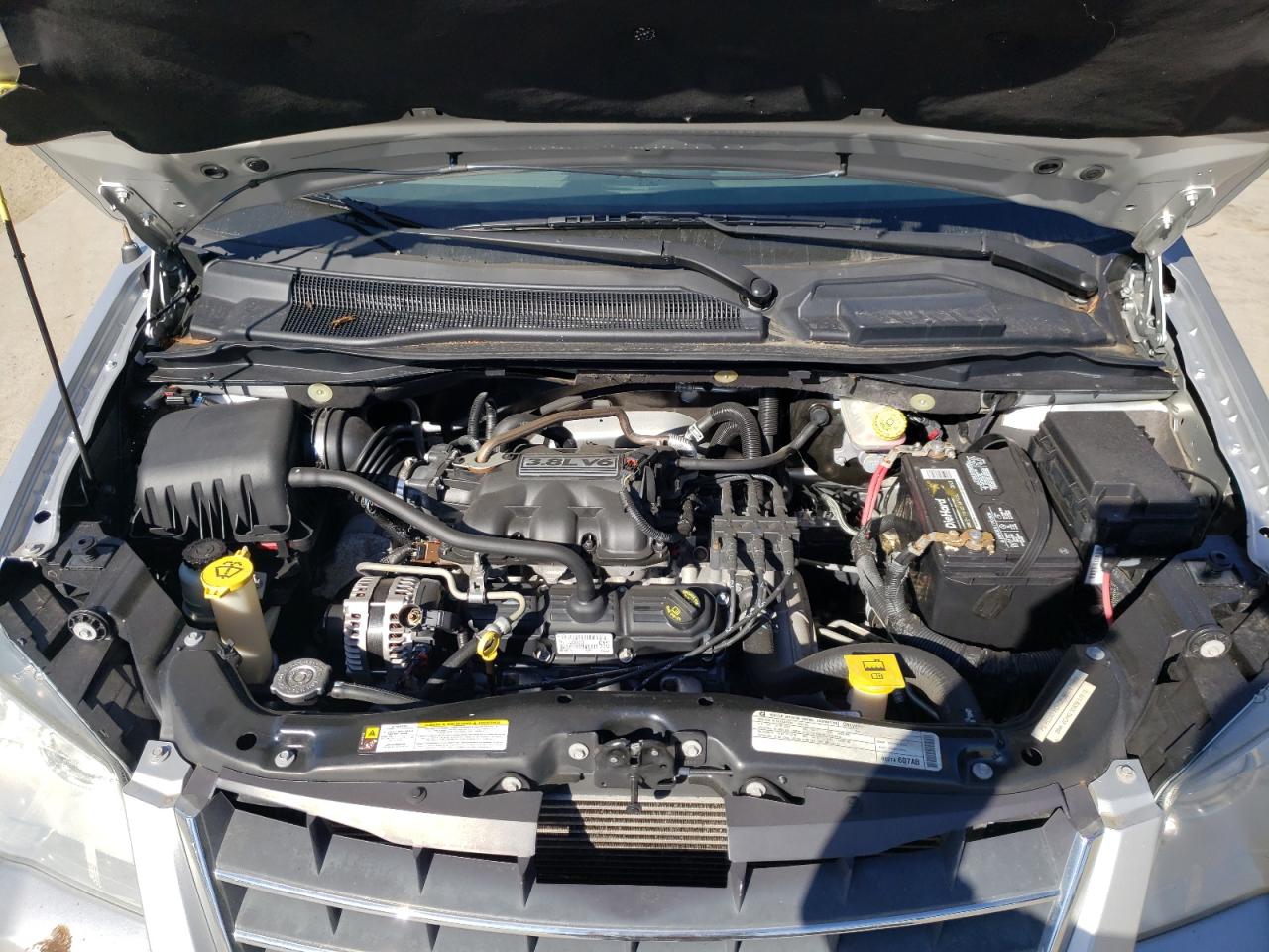 Photo 7 from auction – 2009 CHRYSLER TOWN & COU with VIN 2A8HR54179R674571