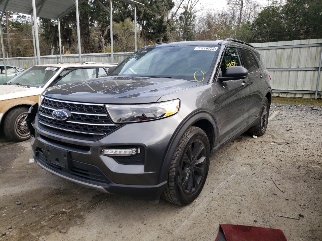 Photo 2 from auction – 2020 FORD EXPLORER X with VIN 1FMSK7DH9LGA76030