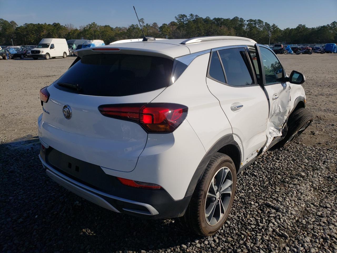 Photo 4 from auction – 2022 BUICK ENCORE GX with VIN KL4MMDSL6NB067082