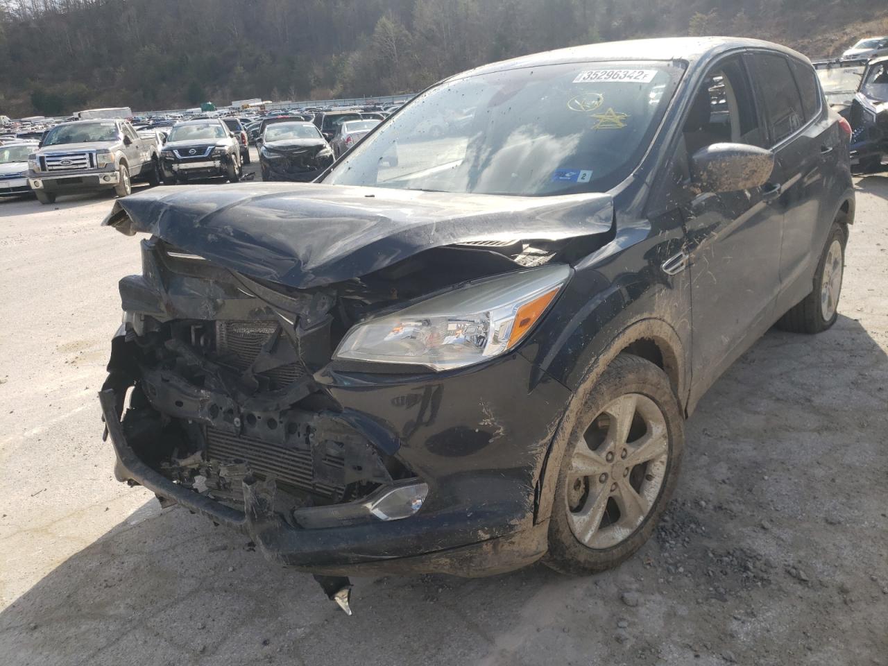 Photo 2 from auction – 2015 FORD ESCAPE SE with VIN 1FMCU0G9XFUB65492