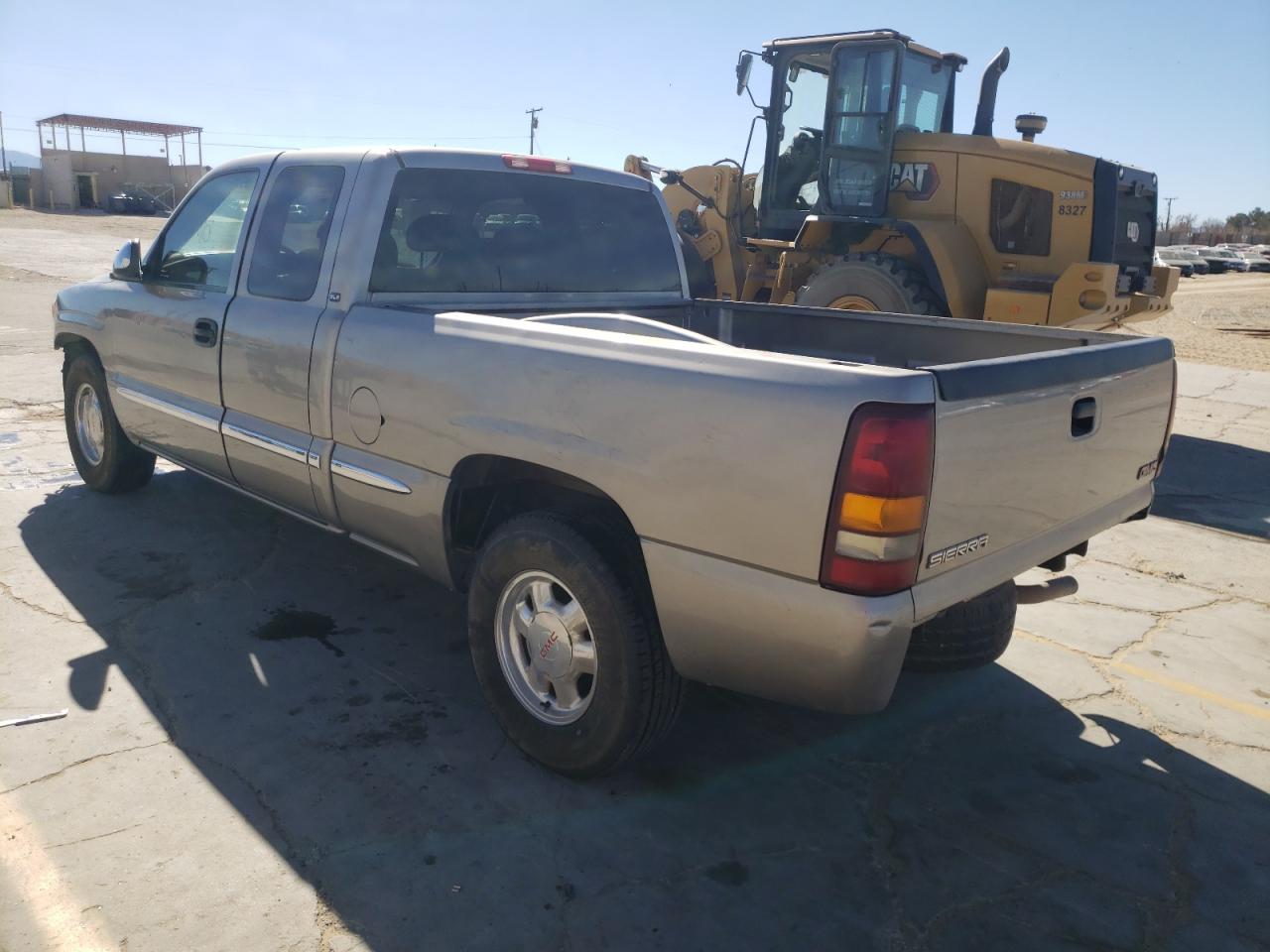 Photo 3 from auction – 2001 GMC SIERRA with VIN 2GTEC19V511386485