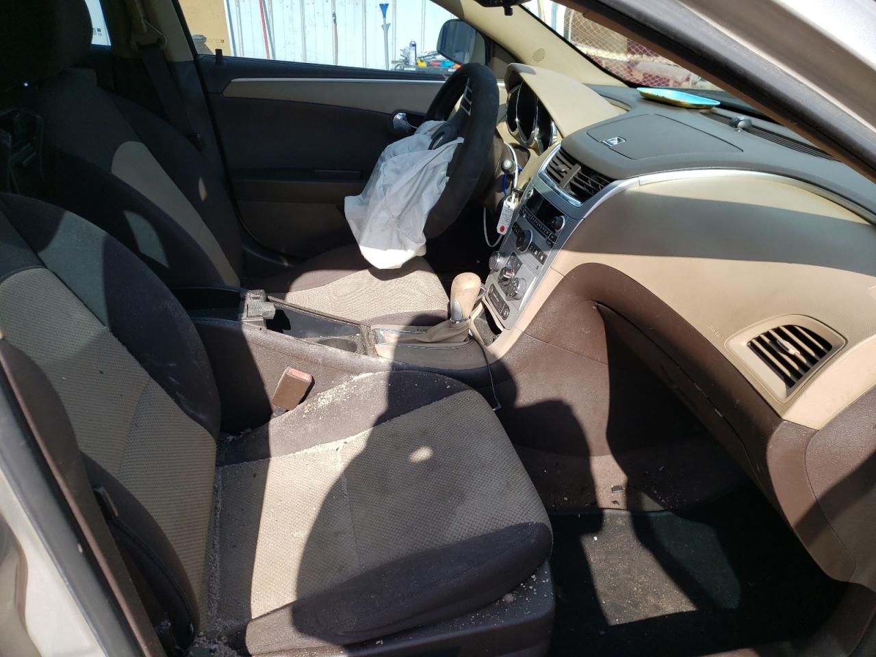 Photo 5 from auction – 2012 CHEVROLET MALIBU LS with VIN 1G1ZB5E08CF223422