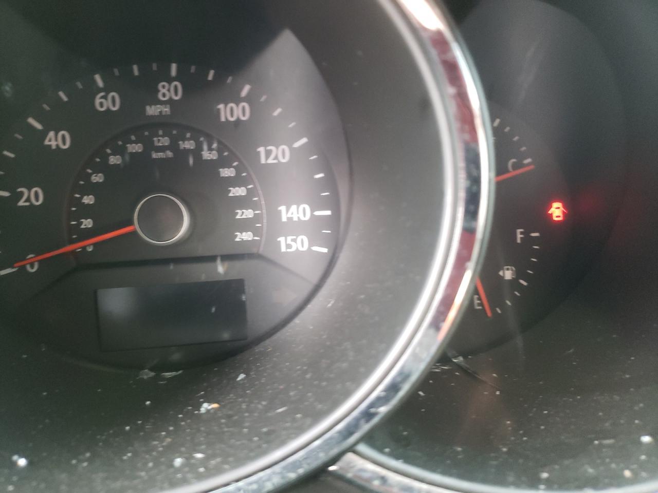 Photo 8 from auction – 2011 KIA SORENTO BA with VIN 5XYKTCA15BG114842