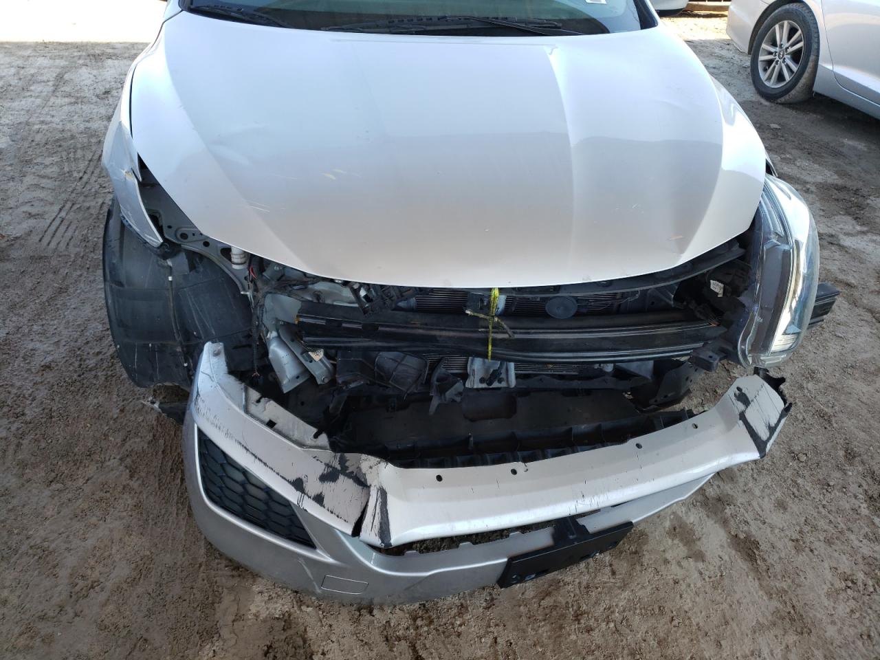 Photo 9 from auction – 2016 NISSAN SENTRA S with VIN 3N1AB7AP5GL683655