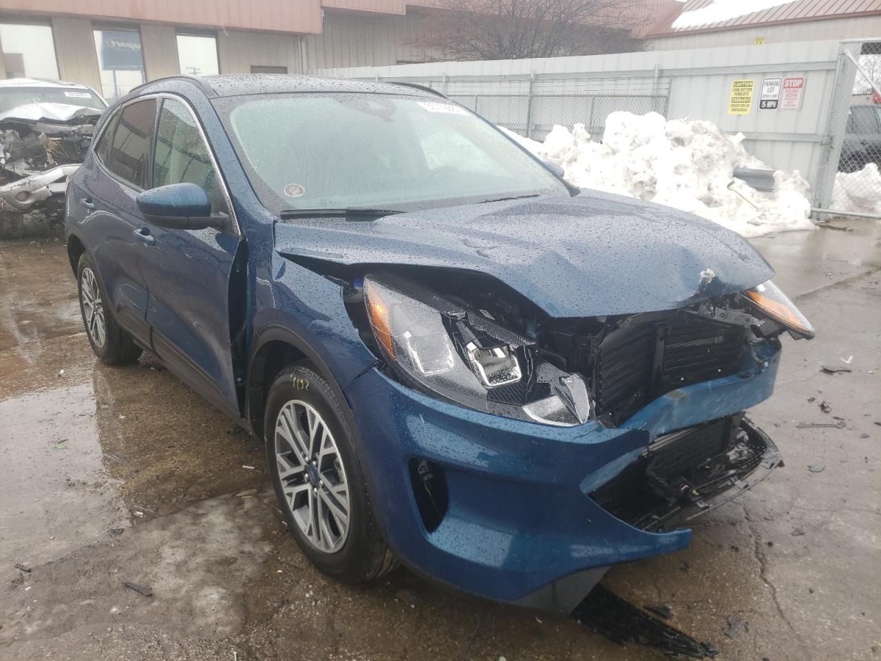 FORD ESCAPE SEL 2020 with VIN 1FMCU9H65LUC33475 - Photo from auction