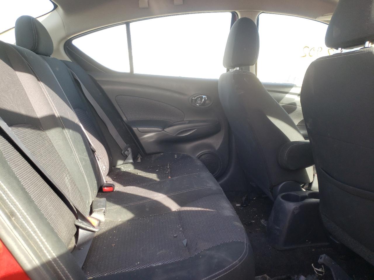 Photo 6 from auction – 2018 NISSAN VERSA S with VIN 3N1CN7AP8JK404275