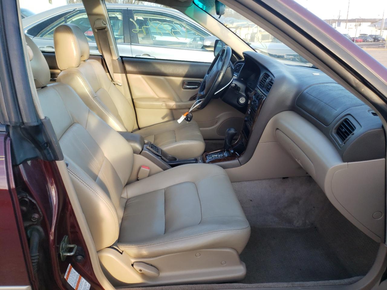 Photo 5 from auction – 2001 SUBARU LEGACY OUT with VIN 4S3BH686317600422