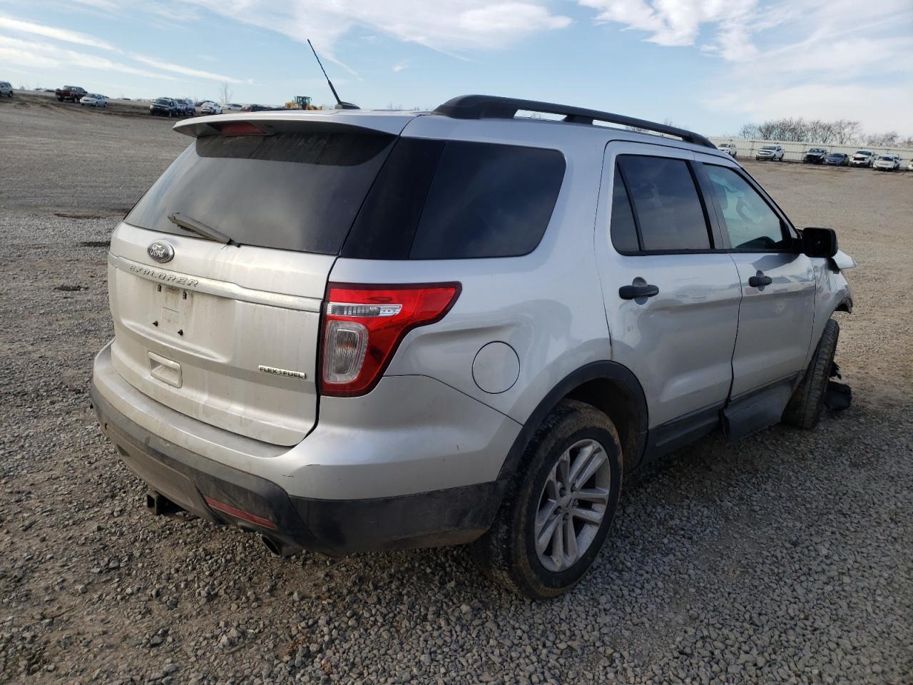 Photo 4 from auction – 2015 FORD EXPLORER with VIN 1FM5K7B8XFGC61451