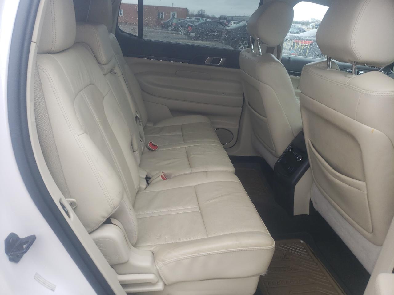 Photo 6 from auction – 2014 LINCOLN MKT with VIN 2LMHJ5AT2EBL58518