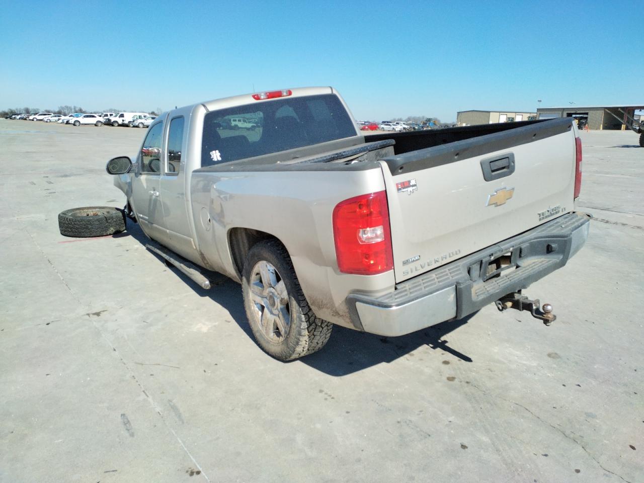 Photo 3 from auction – 2008 CHEVROLET SILVERADO with VIN 1GCEC19088Z328098