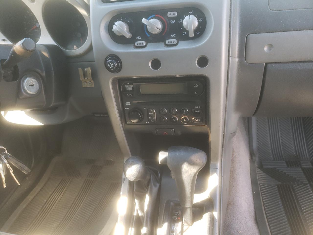 Photo 9 from auction – 2002 NISSAN FRONTIER C with VIN 1N6ED27Y82C323079