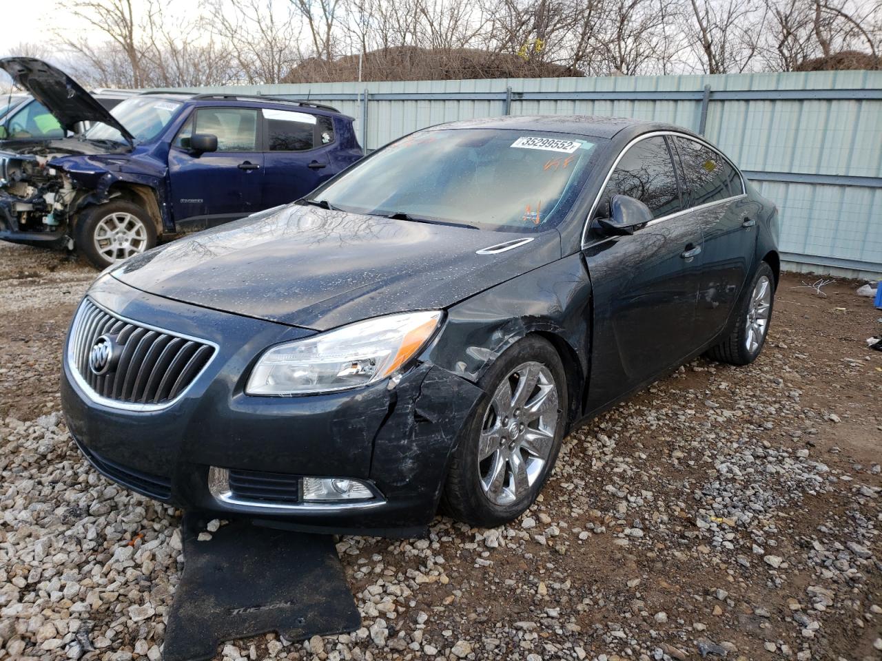Photo 2 from auction – 2013 BUICK REGAL PREM with VIN 2G4GS5EVXD9227617