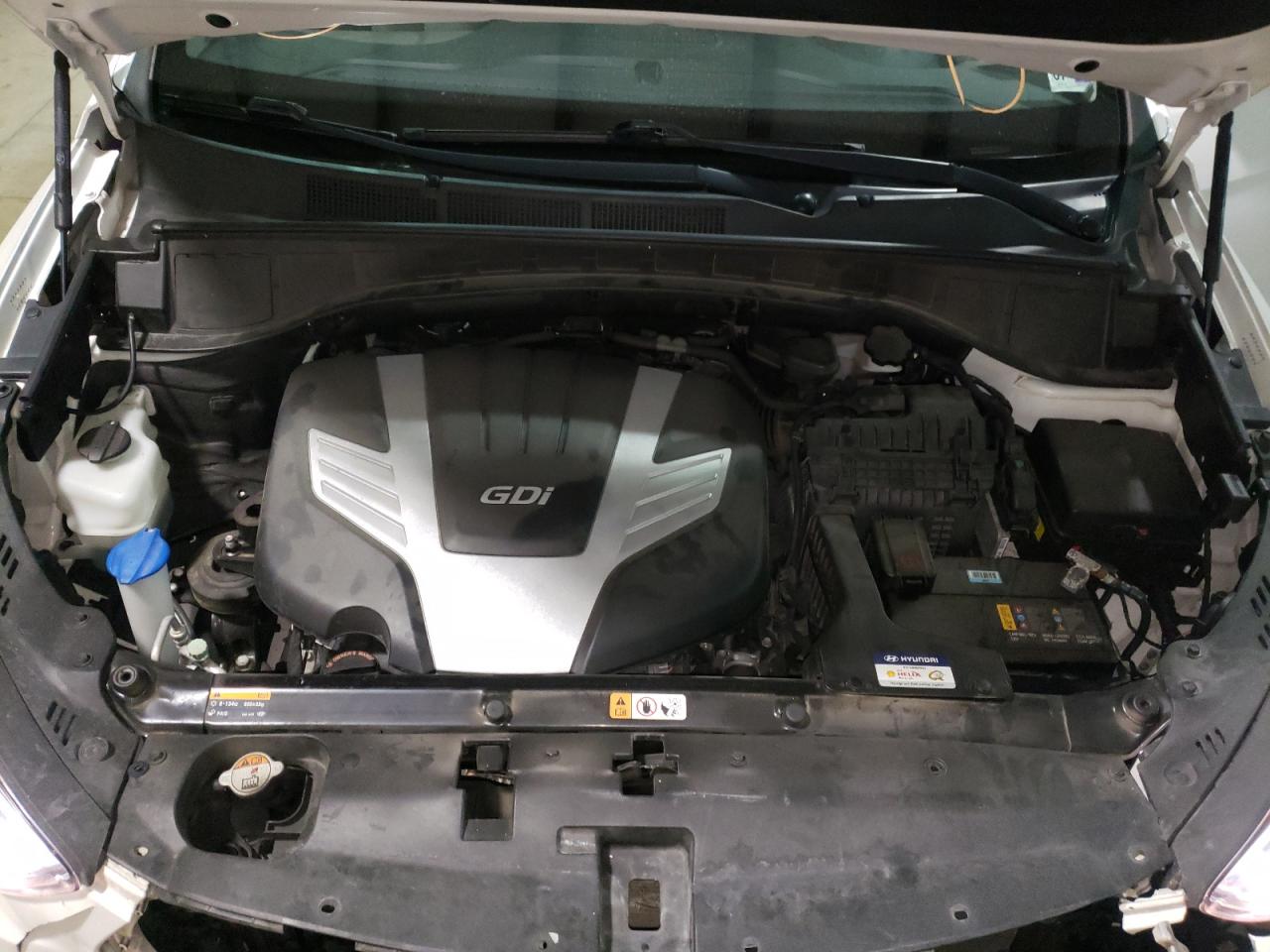 Photo 7 from auction – 2017 HYUNDAI SANTA FE S with VIN KM8SMDHF2HU226702