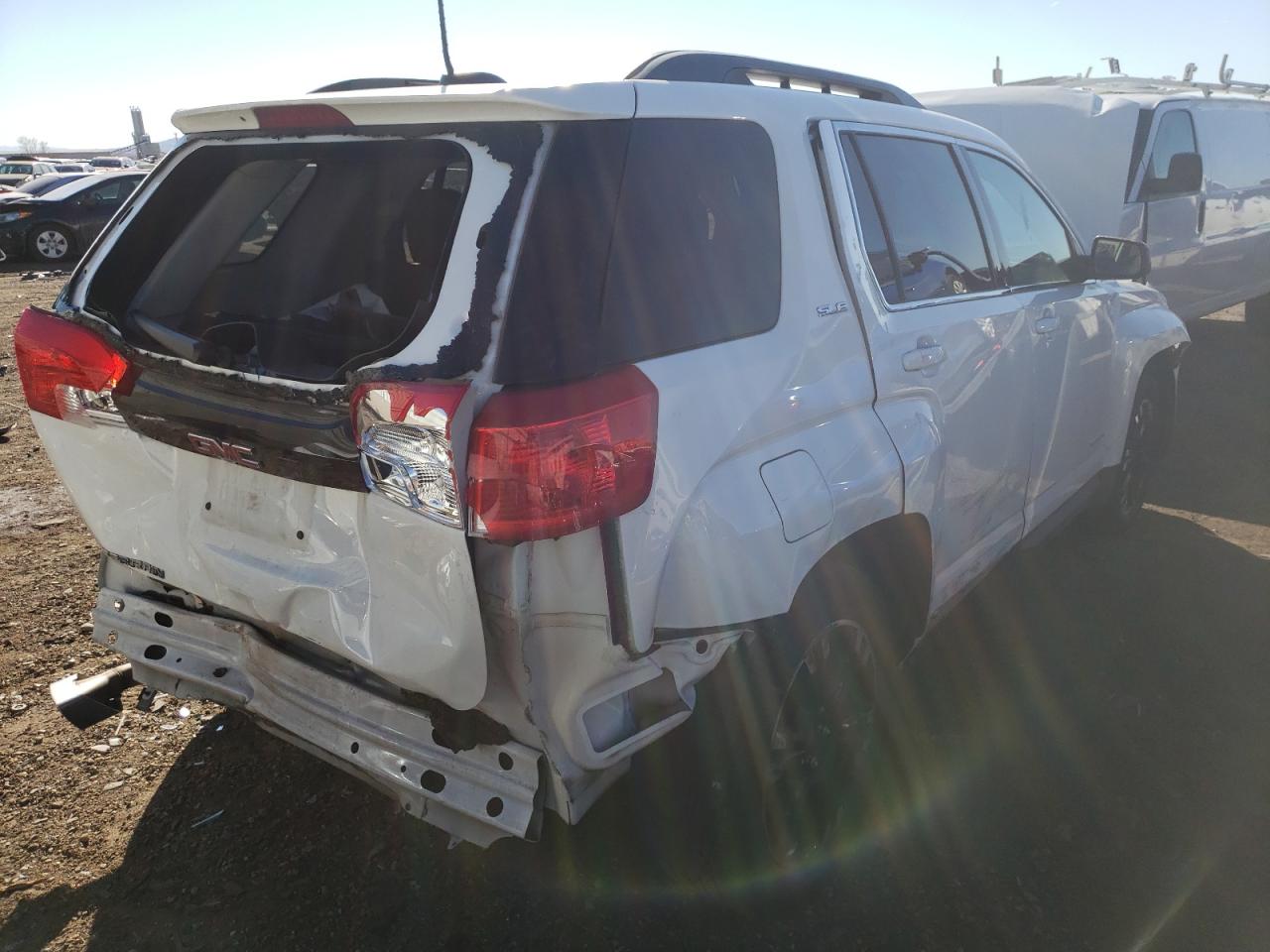 Photo 4 from auction – 2017 GMC TERRAIN SL with VIN 2GKALNEK8H6197624