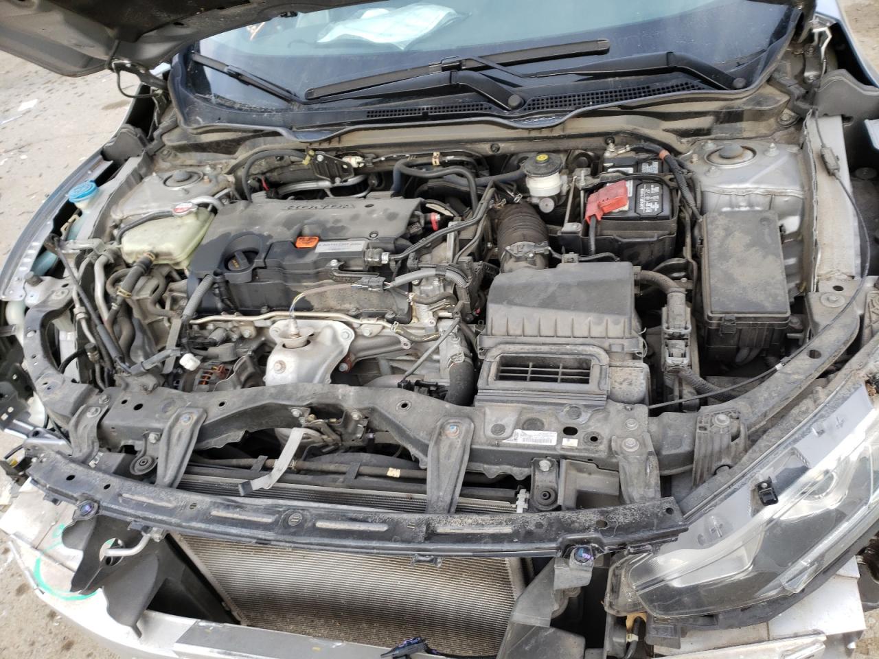 Photo 7 from auction – 2016 HONDA CIVIC LX with VIN 19XFC2F59GE033614