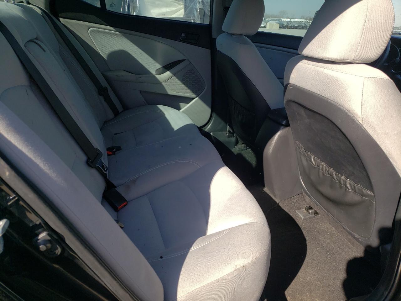 Photo 6 from auction – 2014 KIA OPTIMA LX with VIN 5XXGM4A7XEG315030