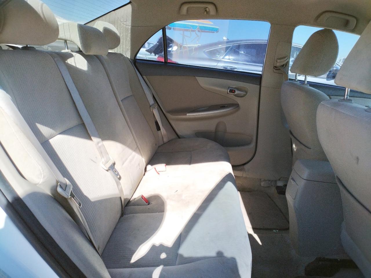 Photo 6 from auction – 2010 TOYOTA COROLLA BA with VIN 1NXBU4EE1AZ225669
