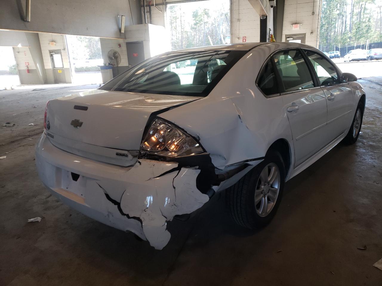Photo 4 from auction – 2014 CHEVROLET IMPALA LIM with VIN 2G1WA5E39E1176475