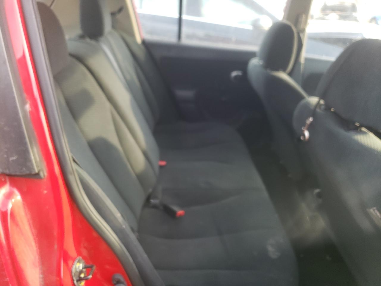 Photo 6 from auction – 2011 NISSAN VERSA S with VIN 3N1BC1CP1BL459870