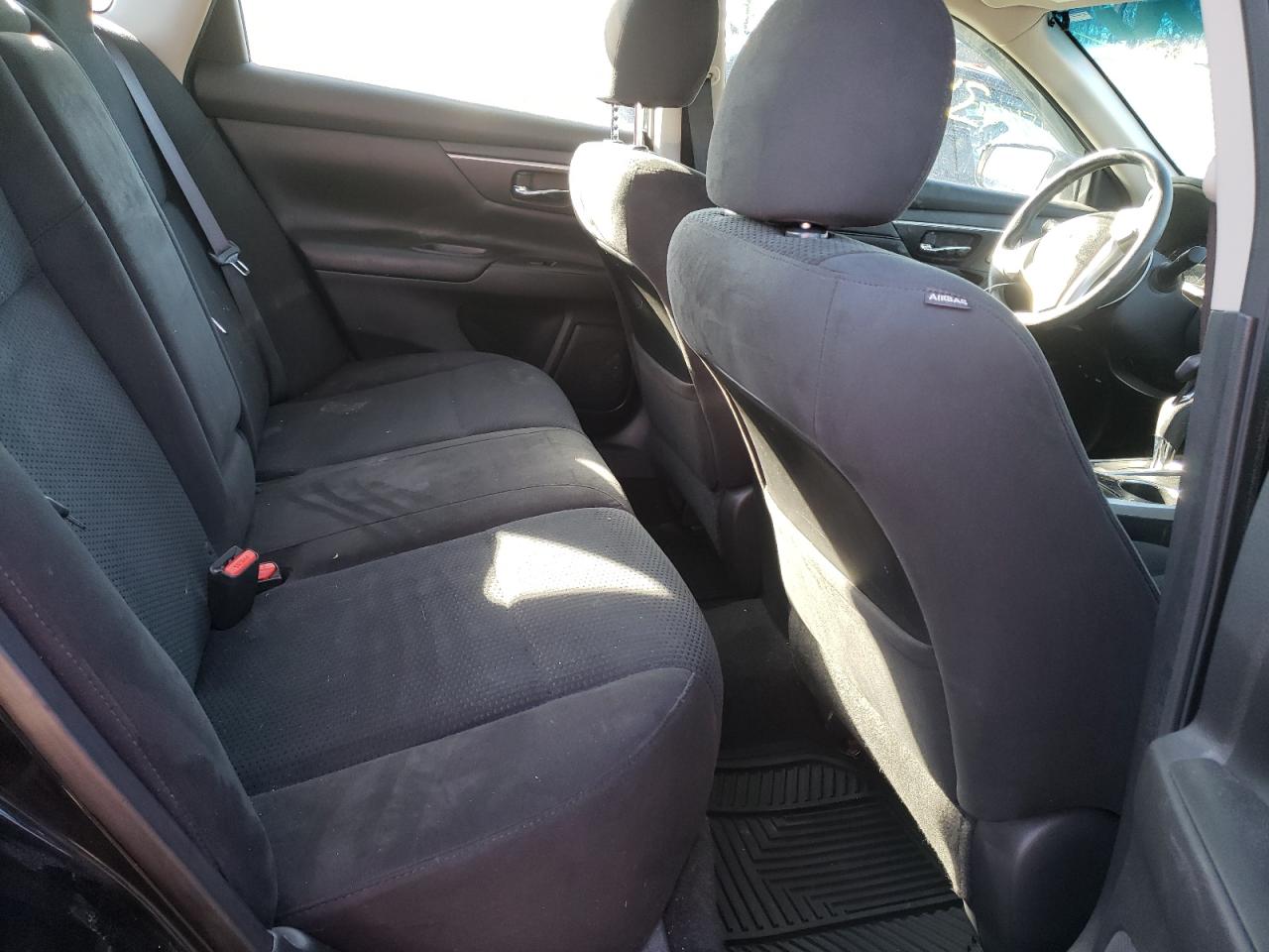 Photo 6 from auction – 2015 NISSAN ALTIMA 2.5 with VIN 1N4AL3AP3FC497292