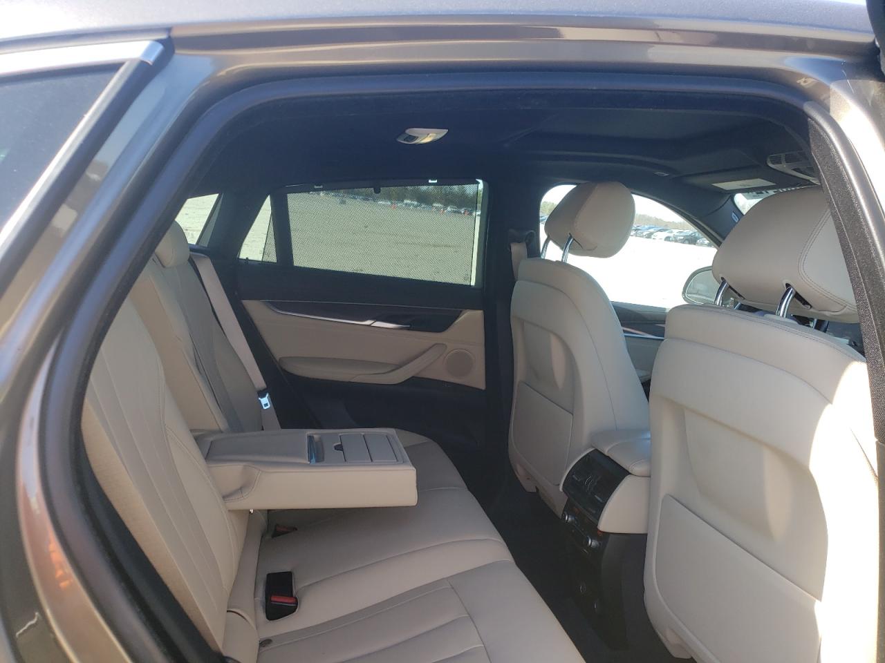 Photo 6 from auction – 2017 BMW X6 XDRIVE3 with VIN 5UXKU2C35H0X47862
