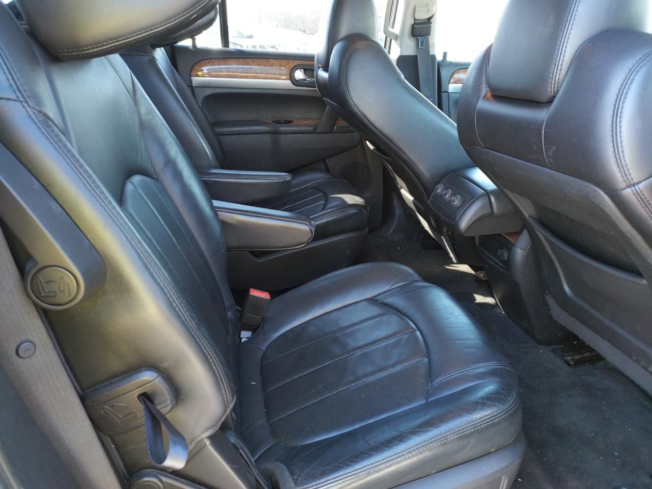 Photo 6 from auction – 2011 BUICK ENCLAVE CX with VIN 5GAKVBED9BJ287693