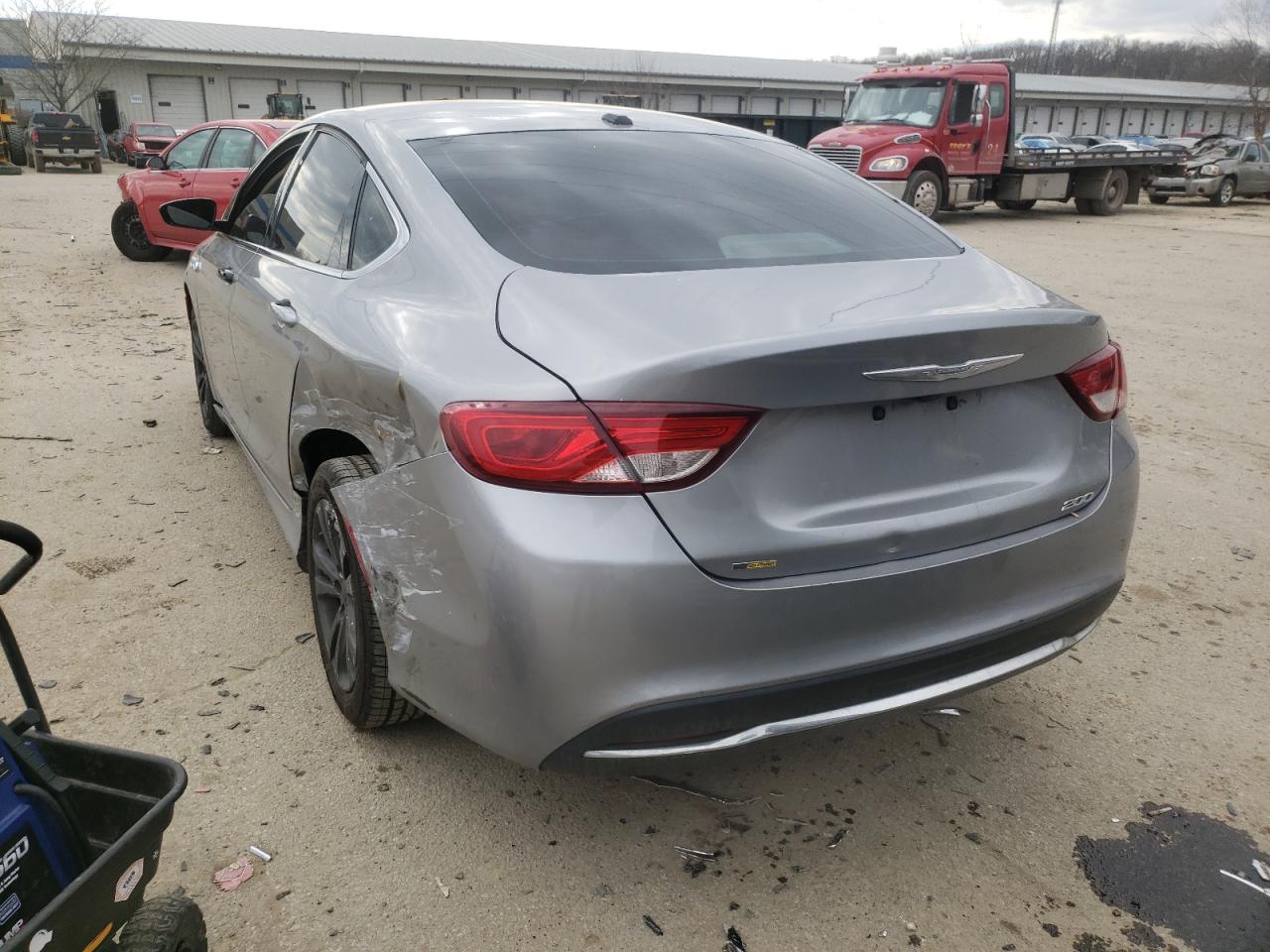 Photo 3 from auction – 2015 CHRYSLER 200 LIMITE with VIN 1C3CCCAB6FN733319