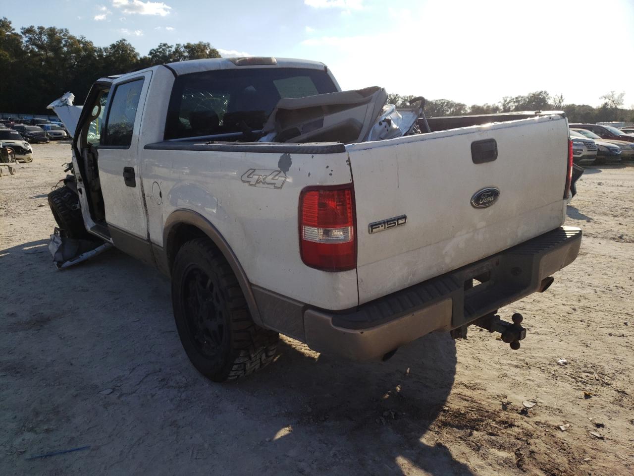 Photo 3 from auction – 2004 FORD F150 SUPER with VIN 1FTPW14564KC21668