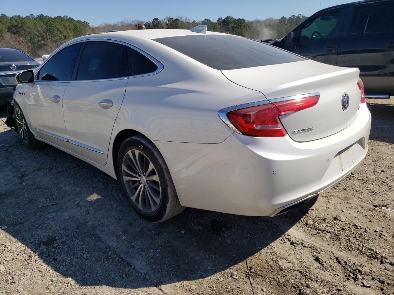 Photo 3 from auction – 2017 BUICK LACROSSE E with VIN 1G4ZP5SS9HU150865