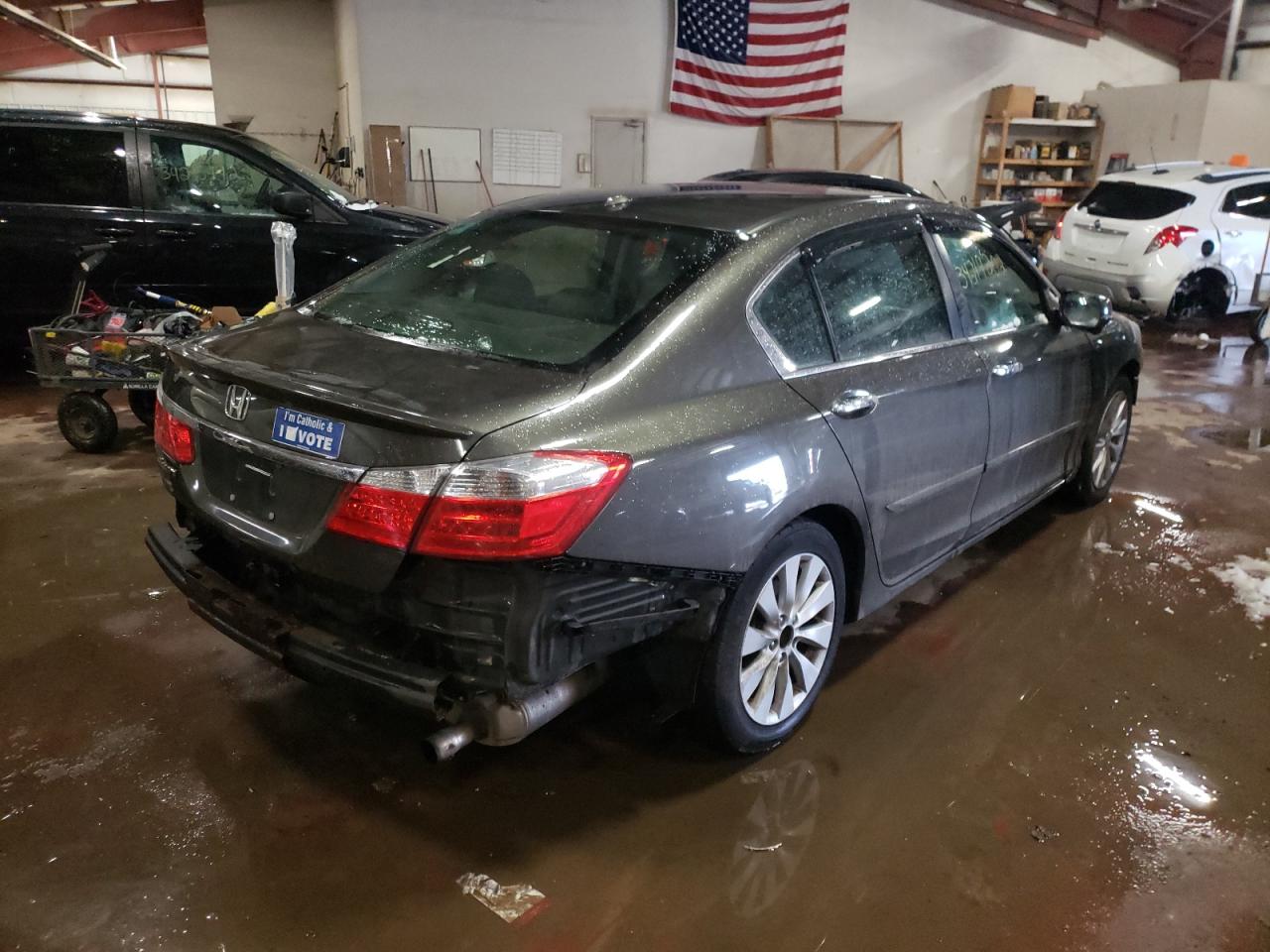 Photo 4 from auction – 2014 HONDA ACCORD EXL with VIN 1HGCR2F82EA039154