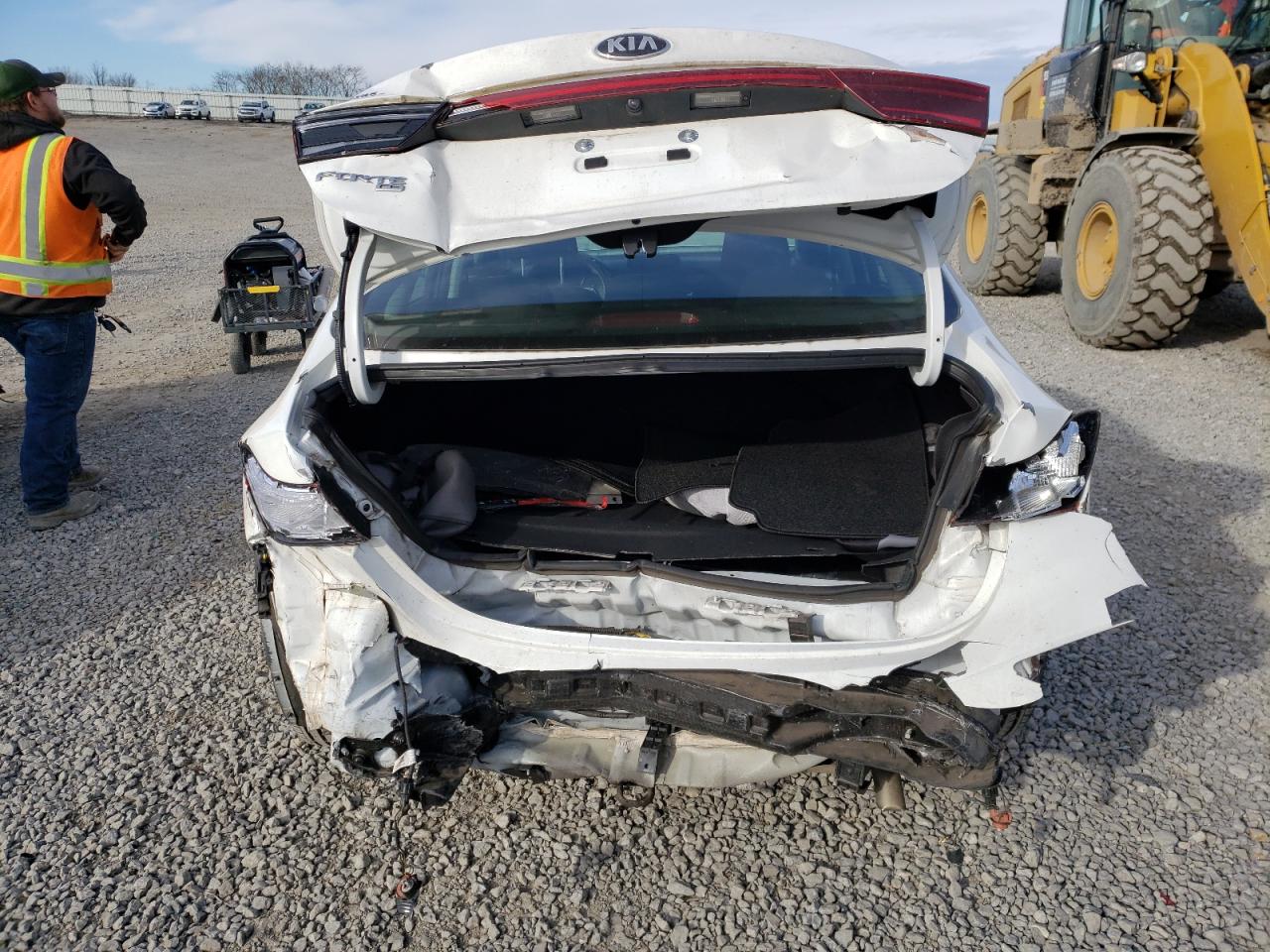 Photo 9 from auction – 2020 KIA FORTE FE with VIN 3KPF24AD5LE173425
