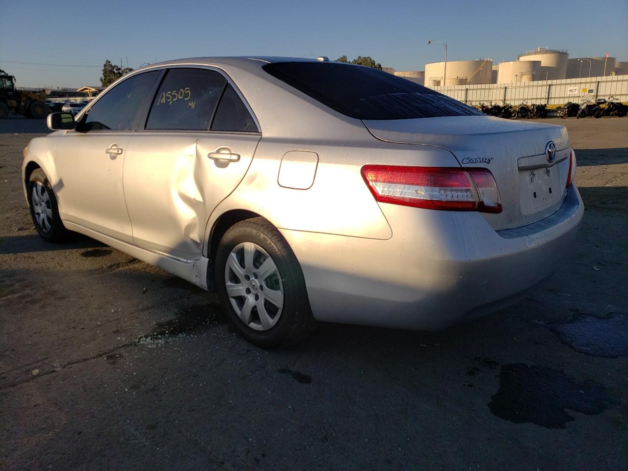 Photo 3 from auction – 2011 TOYOTA CAMRY BASE with VIN 4T4BF3EK5BR200145