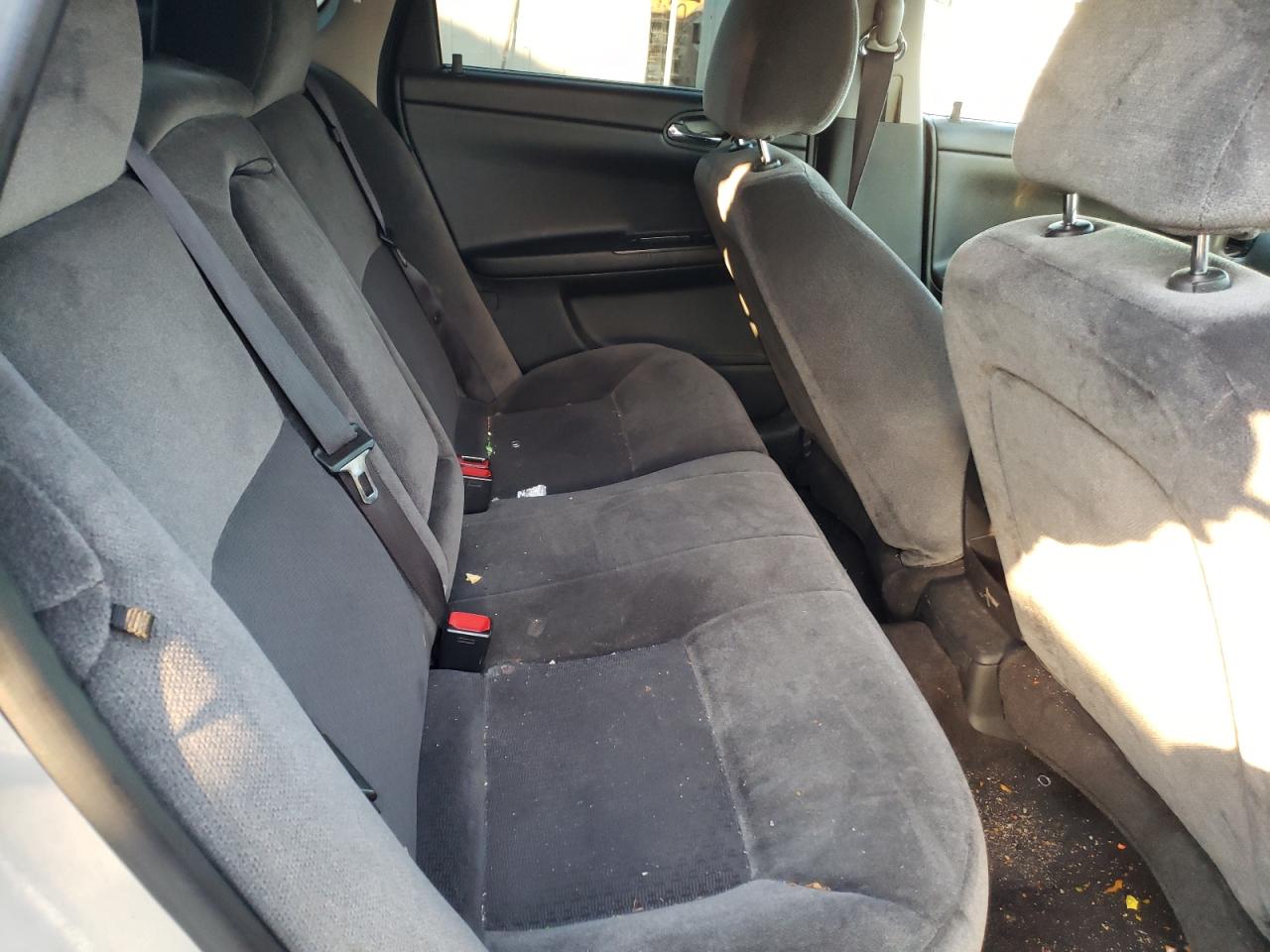 Photo 6 from auction – 2015 CHEVROLET IMPALA LIM with VIN 2G1WB5E38F1111440
