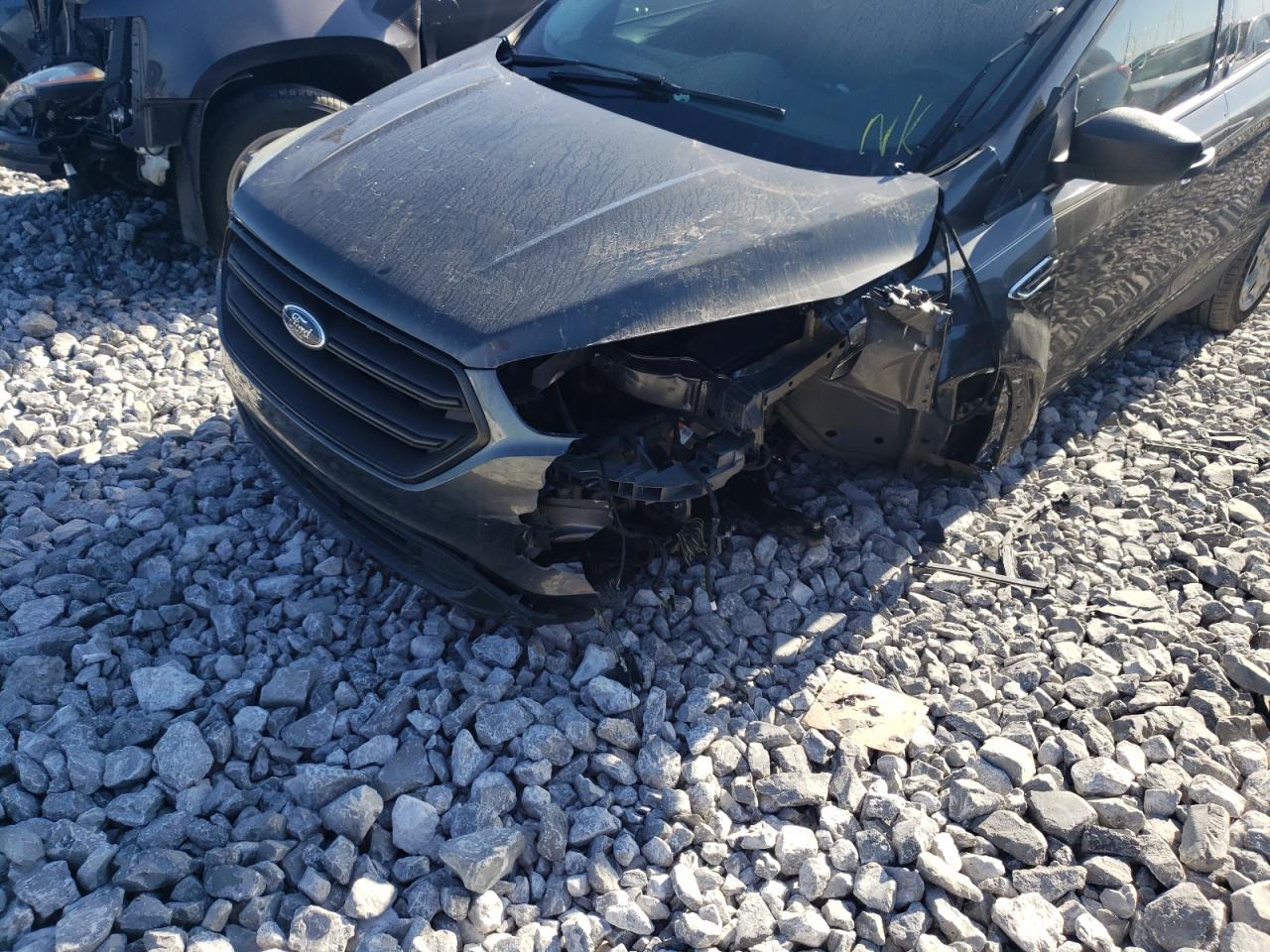 Photo 9 from auction – 2017 FORD ESCAPE S with VIN 1FMCU0F74HUB26321