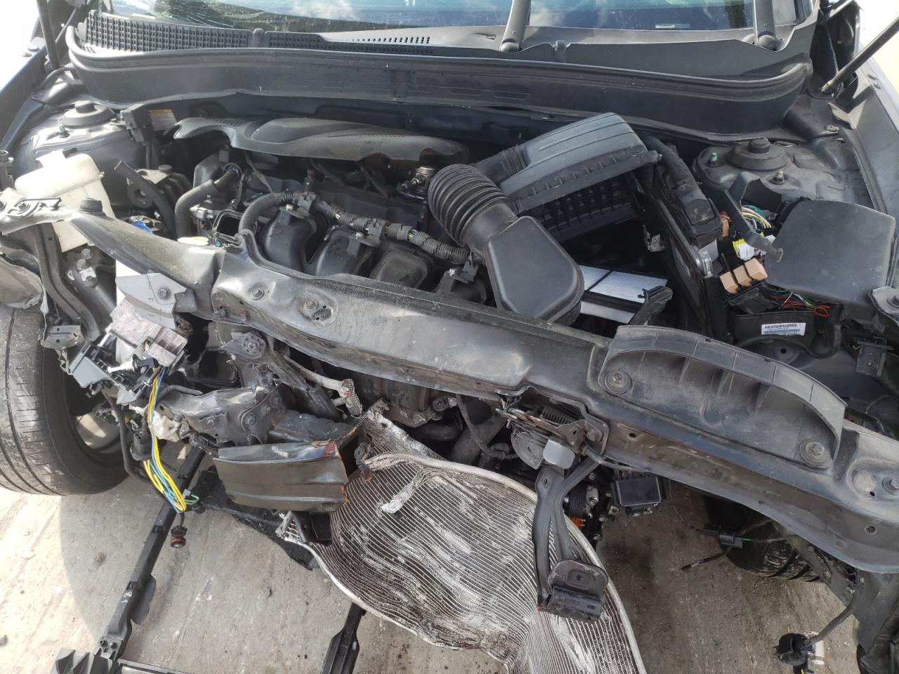 Photo 7 from auction – 2013 HYUNDAI SONATA SE with VIN 5NPEC4AC1DH789975