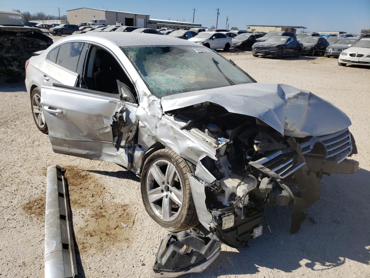Photo 1 from auction – 2016 VOLKSWAGEN CC BASE with VIN WVWBN7AN1GE514739