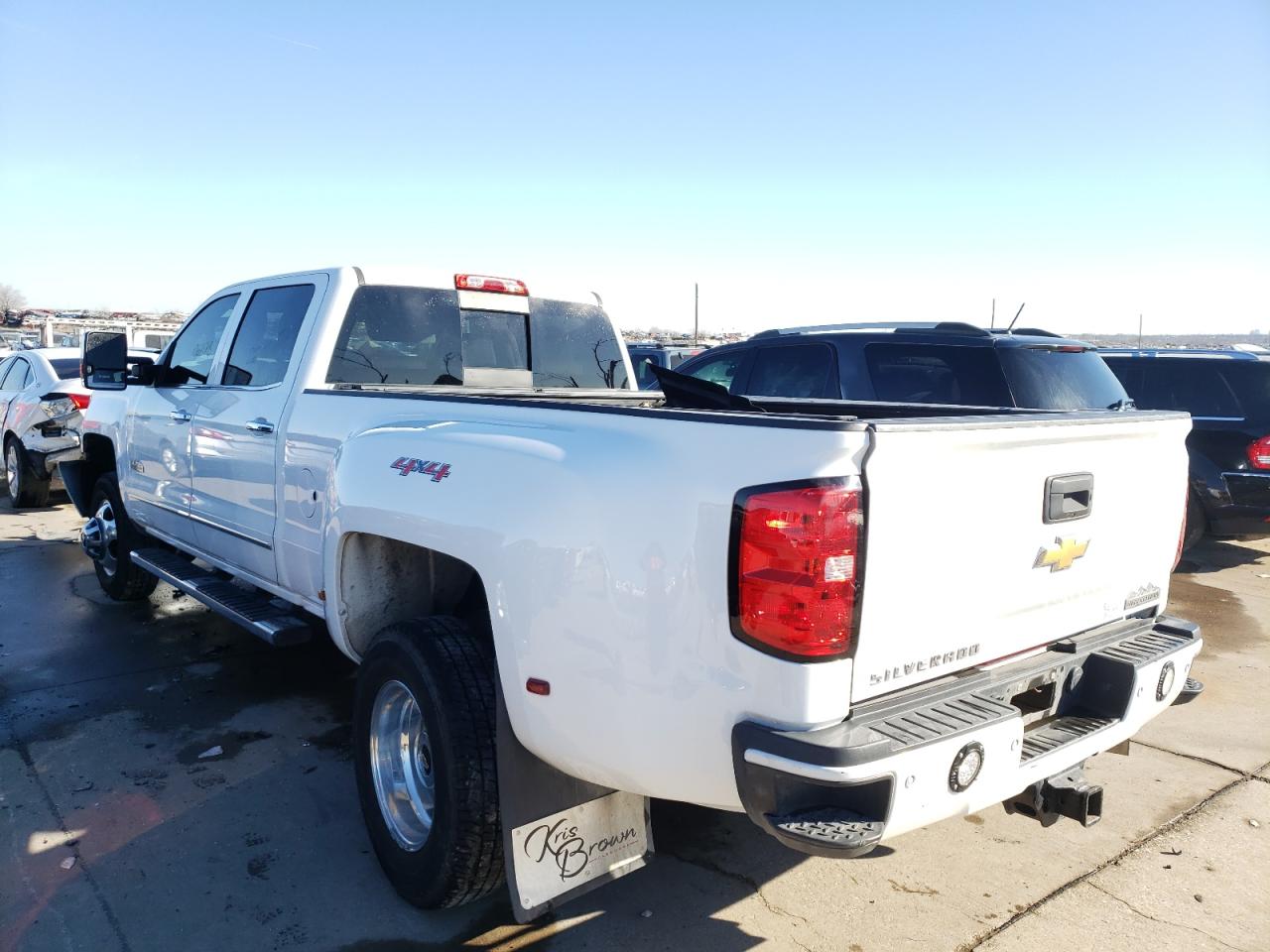 Photo 3 from auction – 2017 CHEVROLET SILVERADO with VIN 1GC4K1EY4HF190216