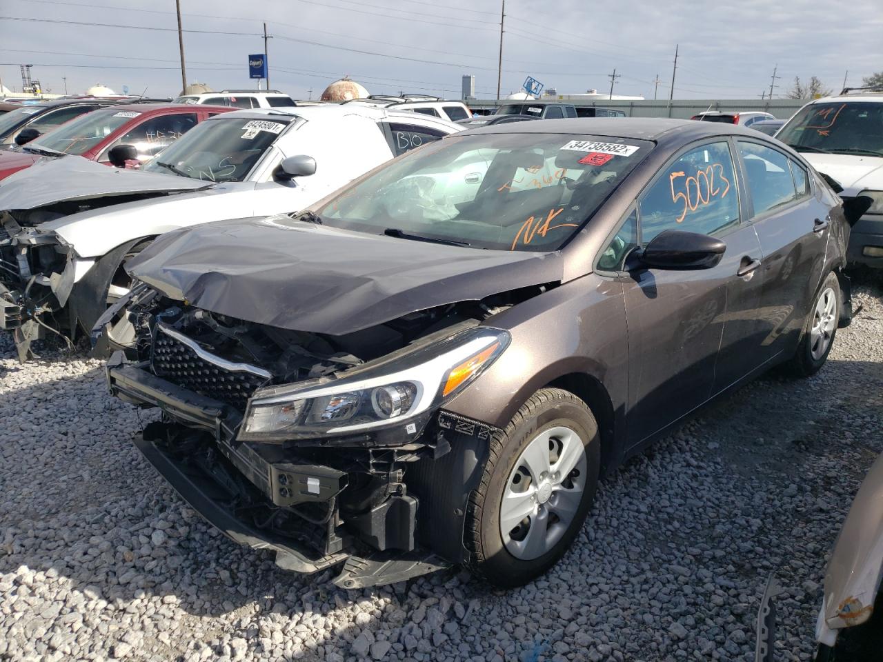 Photo 2 from auction – 2017 KIA FORTE LX with VIN 3KPFK4A74HE148260